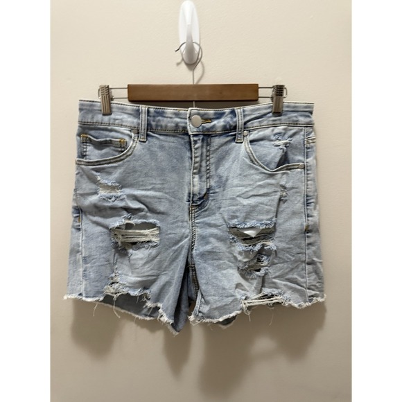 Arula Distressed Denim Cutoff Shorts – Size 10 – Light Wash - Picture 1 of 8